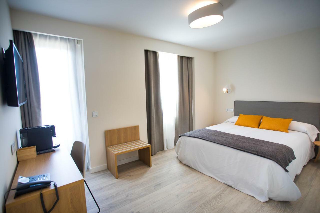 Villa Lucerna Sports & Hotel Resort Vigo de Sanabria Bagian luar foto