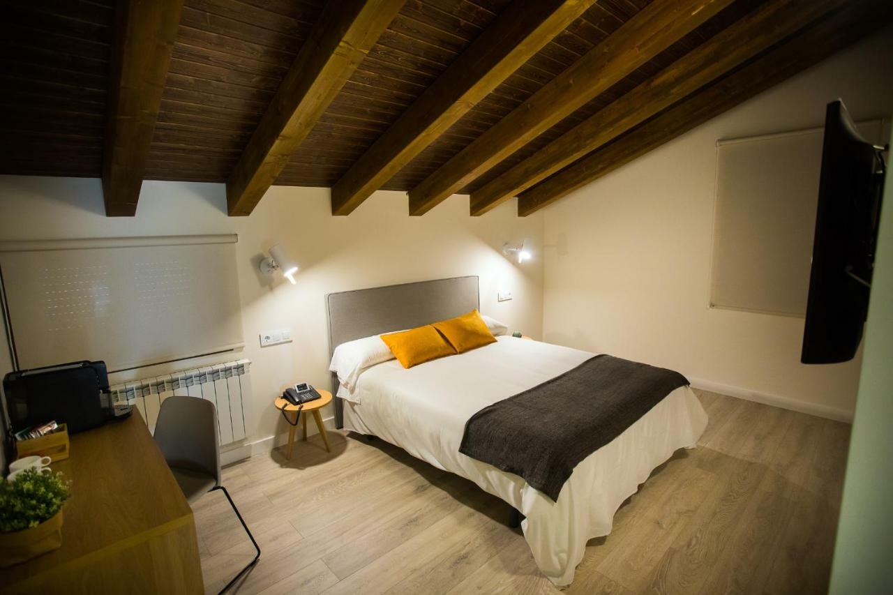 Villa Lucerna Sports & Hotel Resort Vigo de Sanabria Bagian luar foto