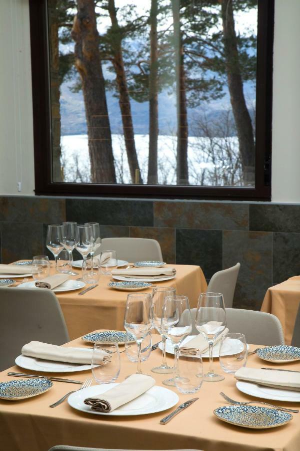 Villa Lucerna Sports & Hotel Resort Vigo de Sanabria Bagian luar foto